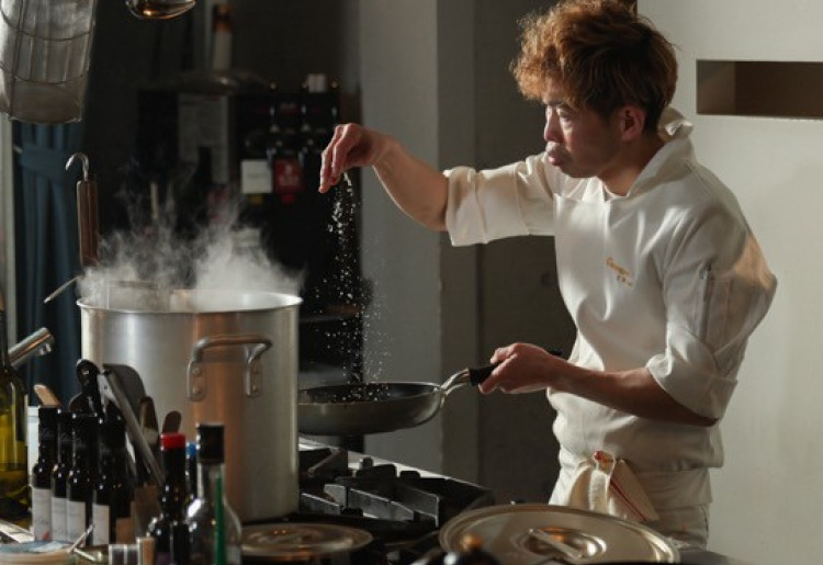 ■【前日までのご予約限定ランチ】お昼から優雅なひと時を。 優雅なを意味するElegante(エレガンテ)