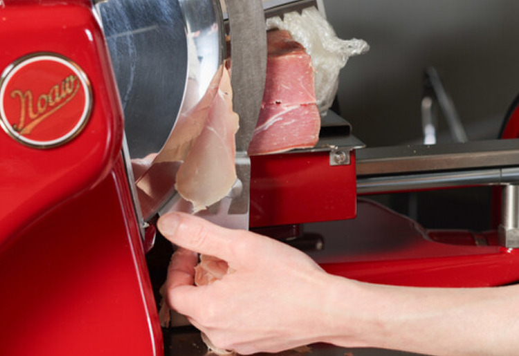 【ディナー特別】乾杯ドリンク付き2名様取分けパーティープランPrugna(プルーニャ)コース！